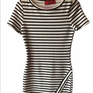 Striped asymmetrical dress🤍🖤🤍🖤